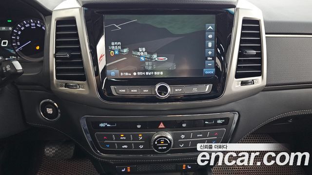 KG Mobility Rexton 2018 — photo 16