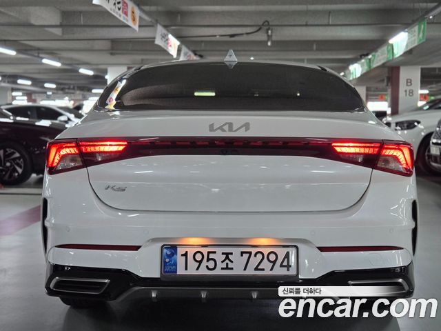 Kia K5 2022 — photo 4