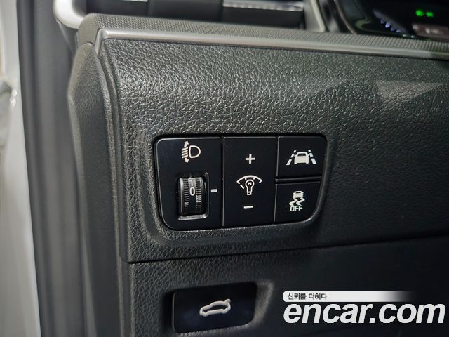 Kia K5 2022 — photo 13