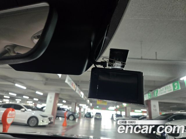 Kia K5 2022 — photo 16
