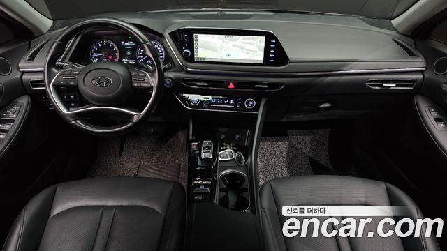 Hyundai Sonata 2022 — photo 10