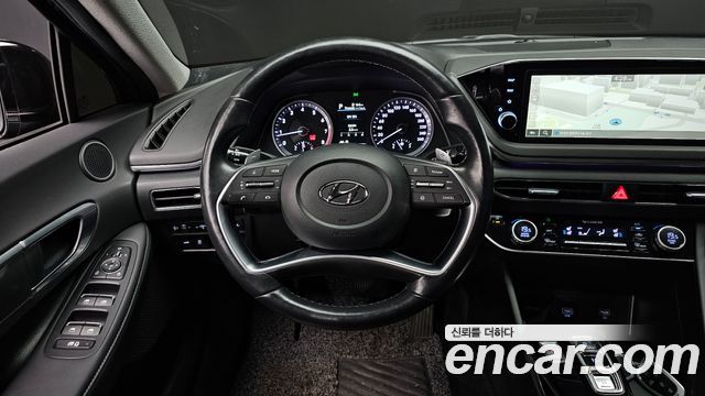 Hyundai Sonata 2022 — photo 19