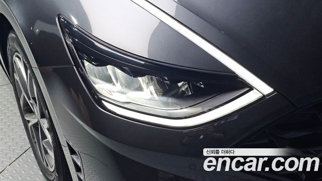 Hyundai Sonata 2022 — photo 8