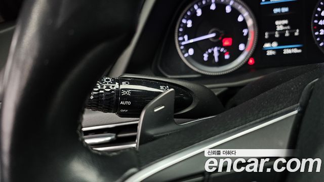 Hyundai Sonata 2022 — photo 28