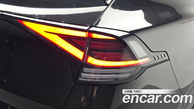 Kia Sportage 2022 — photo 9