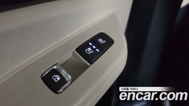 Kia Canival 2025 — photo 25