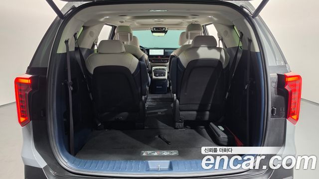Kia Canival 2025 — photo 26