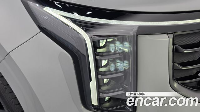 Kia Canival 2025 — photo 8
