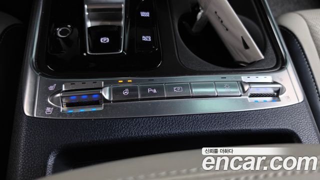 Kia Canival 2025 — photo 32