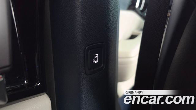 Kia Canival 2025 — photo 38