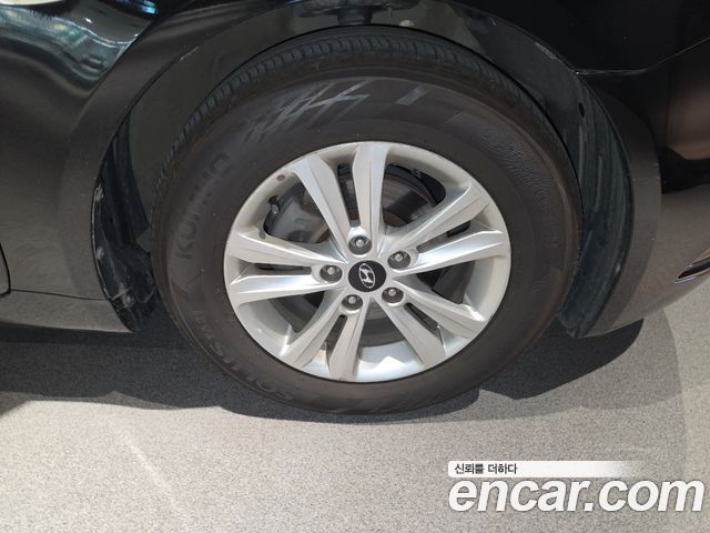 Hyundai Sonata 2011 — photo 6