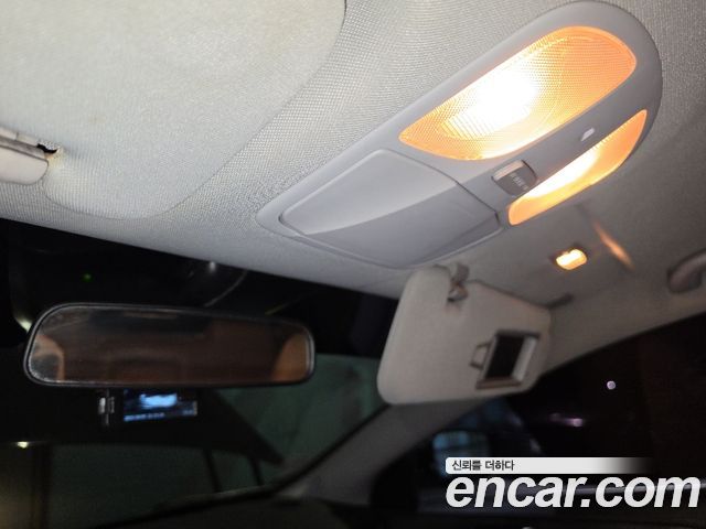 Hyundai Sonata 2011 — photo 11