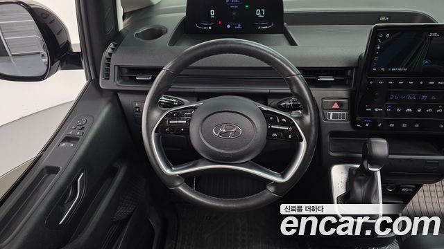 Hyundai Staria 2023 — photo 19