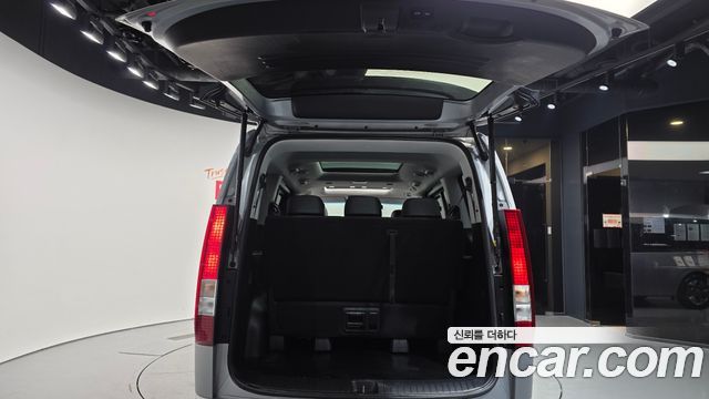 Hyundai Staria 2023 — photo 26