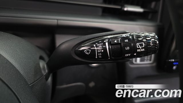 Hyundai Staria 2023 — photo 30