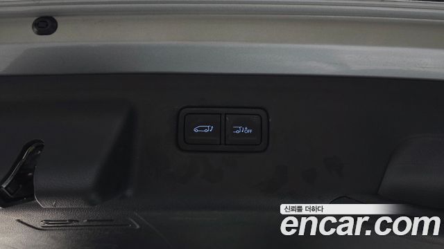 Hyundai Staria 2023 — photo 33