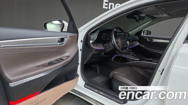 Hyundai Grandeur 2022 — photo 13