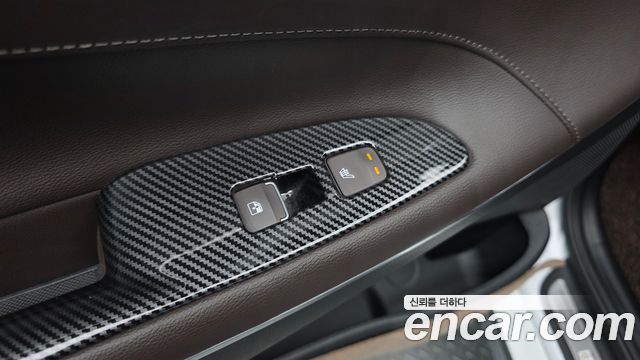 Hyundai Grandeur 2022 — photo 23