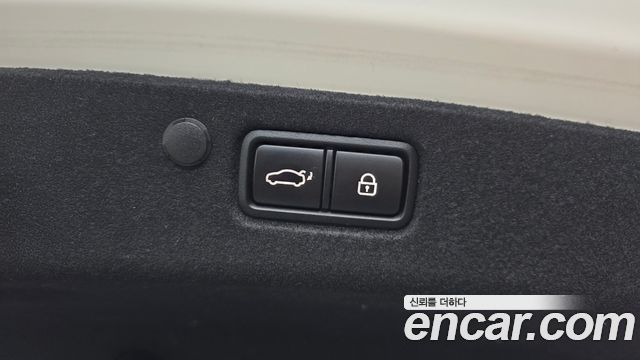 Hyundai Grandeur 2022 — photo 27