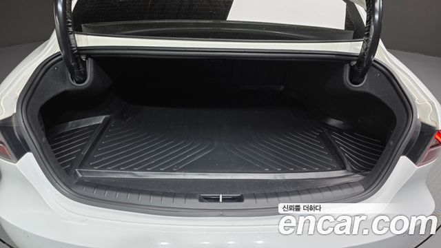 Hyundai Grandeur 2022 — photo 28