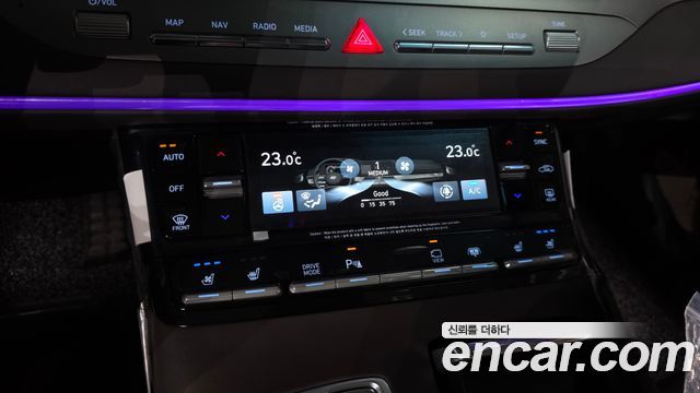 Hyundai Grandeur 2022 — photo 35