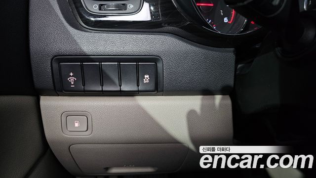Kia Canival 2019 — photo 27