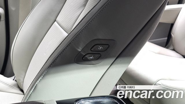 Kia Canival 2019 — photo 28