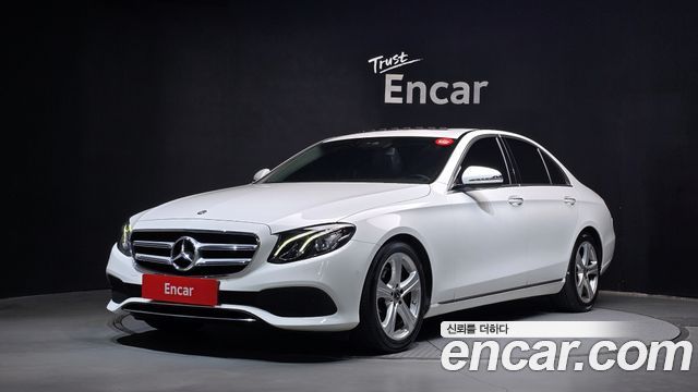 Mercedes-Benz E-Class 2018 — photo 1