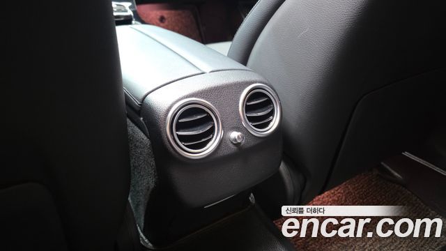 Mercedes-Benz E-Class 2018 — photo 27