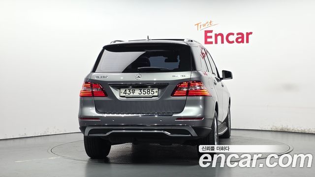 Mercedes-Benz M-class 2015 — photo 4