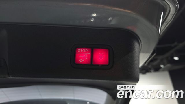 Mercedes-Benz M-class 2015 — photo 26