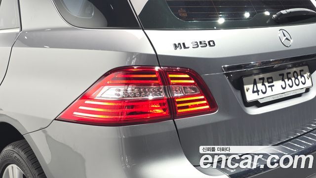 Mercedes-Benz M-class 2015 — photo 9