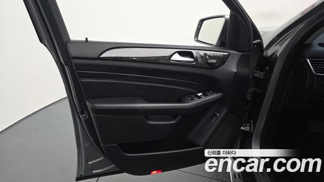 Mercedes-Benz M-class 2015 — photo 14