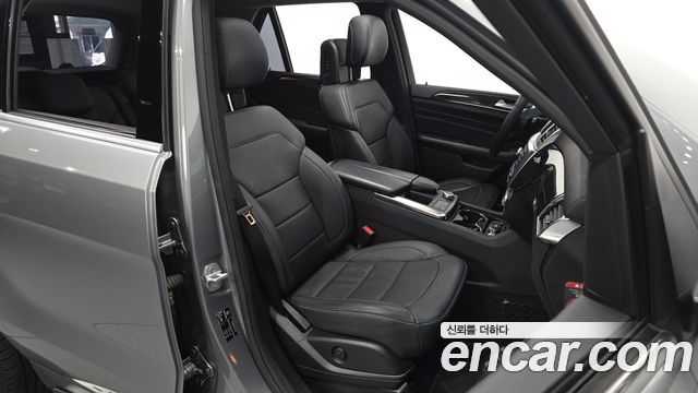 Mercedes-Benz M-class 2015 — photo 16