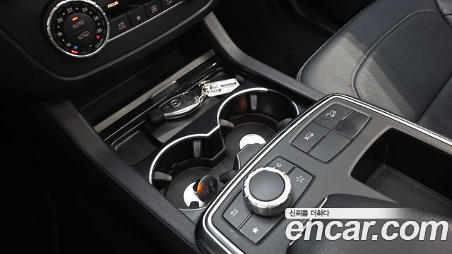 Mercedes-Benz M-class 2015 — photo 36