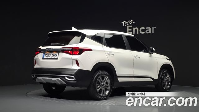 Kia Seltos 2023 — photo 2