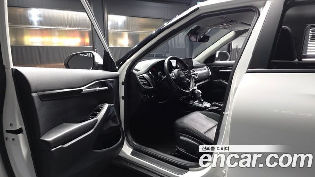 Kia Seltos 2023 — photo 13