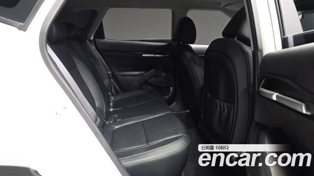 Kia Seltos 2023 — photo 18