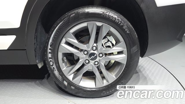 Kia Seltos 2023 — photo 7