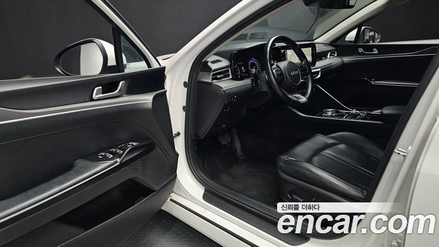 Kia K5 2022 — photo 13