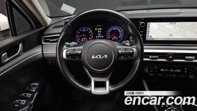 Kia K5 2022 — photo 19