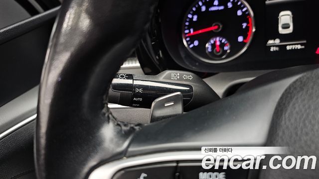 Kia K5 2022 — photo 29