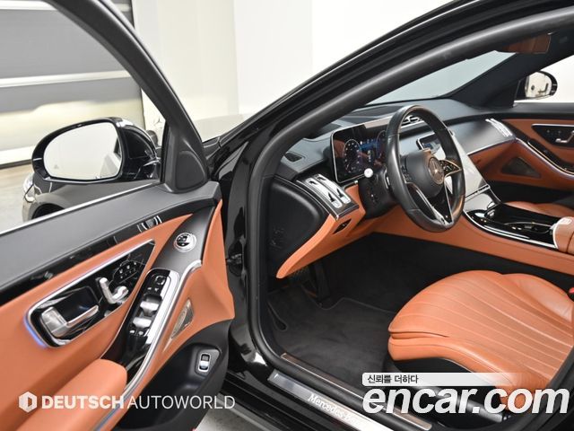 Mercedes-Benz S-Class 2024 — photo 11