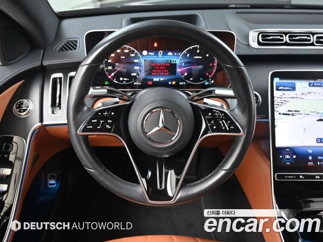 Mercedes-Benz S-Class 2024 — photo 13