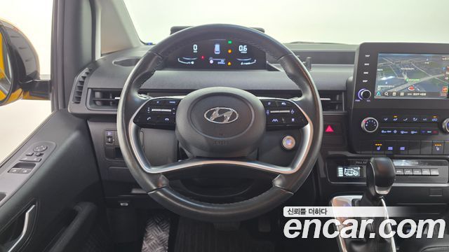 Hyundai Staria 2023 — photo 20