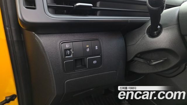 Hyundai Staria 2023 — photo 28