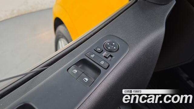 Hyundai Staria 2023 — photo 33