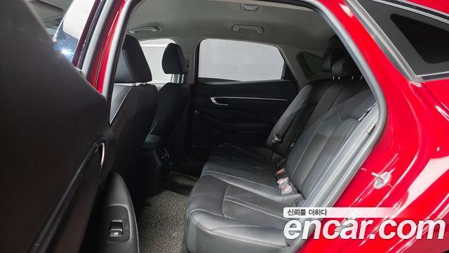 Hyundai Sonata 2023 — photo 18