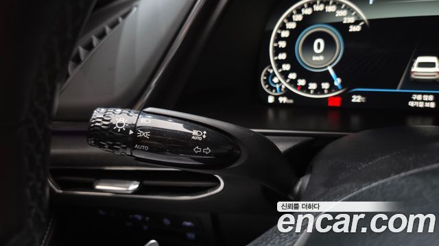 Hyundai Sonata 2023 — photo 26