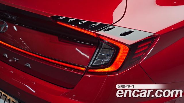 Hyundai Sonata 2023 — photo 9